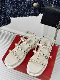 Picture of Valentino Shoes _SKUValentinsz35-40JX030120121